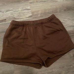ACTA sweatshorts in brown